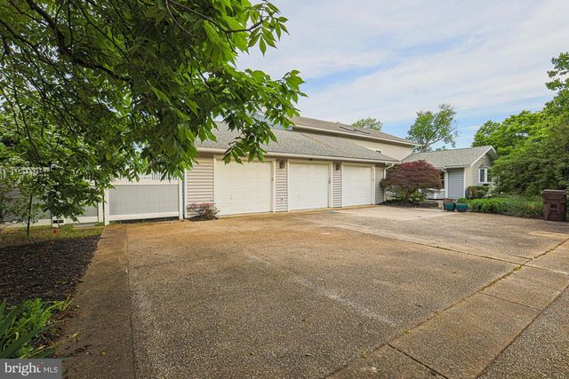 206 QUEEN ANNE CLUB DR, Stevensville, MD 21666