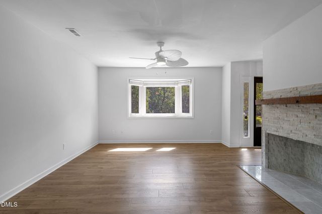 8015 Brown Bark Place, Raleigh, NC 27615