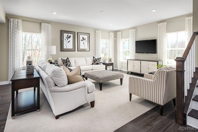 14413 Reisen Ln, Chester, VA 23831