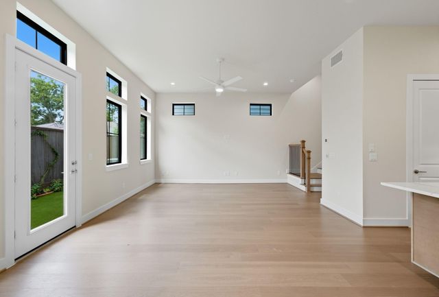 1713 Bologna Lane, Houston, TX 77055
