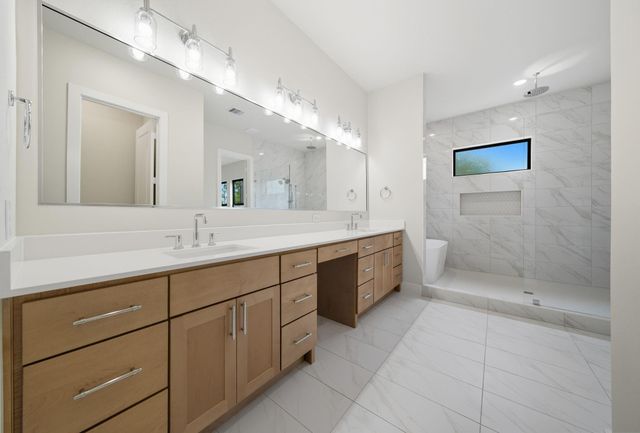 1713 Bologna Lane, Houston, TX 77055