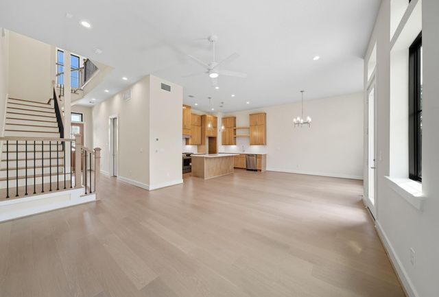 1713 Bologna Lane, Houston, TX 77055