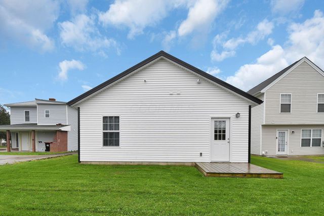 466 Henderson Avenue, Newark, OH 43055