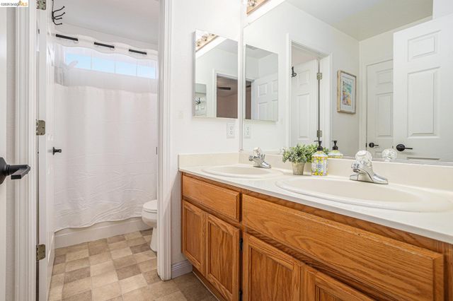 266 Brady Street, Martinez, CA 94553