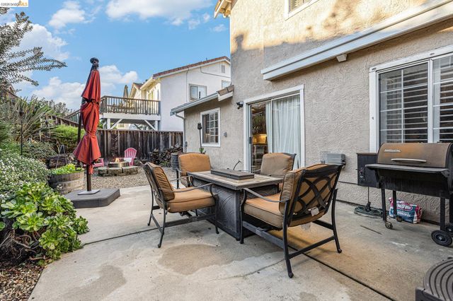 266 Brady Street, Martinez, CA 94553
