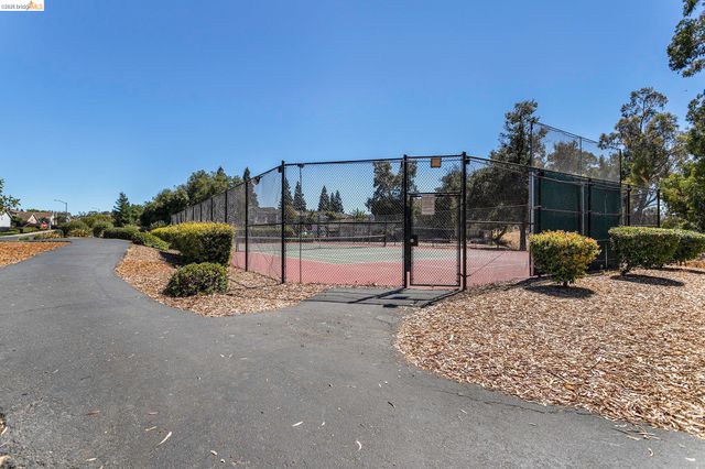266 Brady Street, Martinez, CA 94553