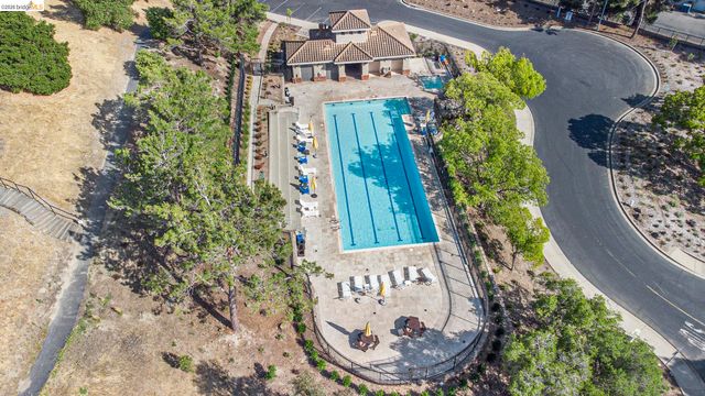 266 Brady Street, Martinez, CA 94553
