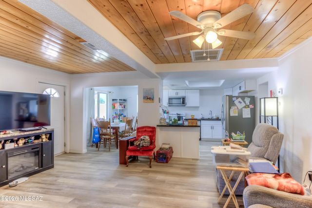 5601 S Masterson Avenue, Tucson, AZ 85706