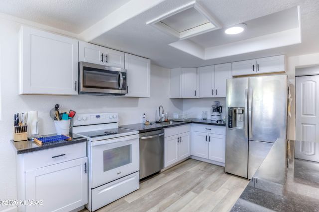 5601 S Masterson Avenue, Tucson, AZ 85706