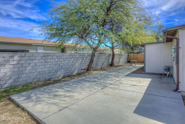 5601 S Masterson Avenue, Tucson, AZ 85706