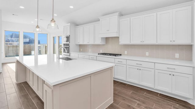 469 Lone Ranger Drive, Montgomery, TX 77316