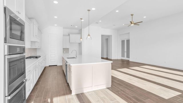 469 Lone Ranger Drive, Montgomery, TX 77316