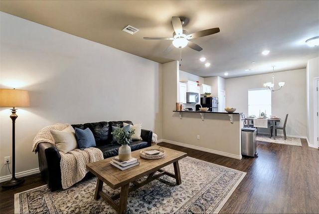 904 SW 91st Street, Oklahoma City, OK 73139