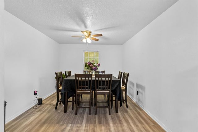 5936 Rosier Road, Votaw, TX 77585