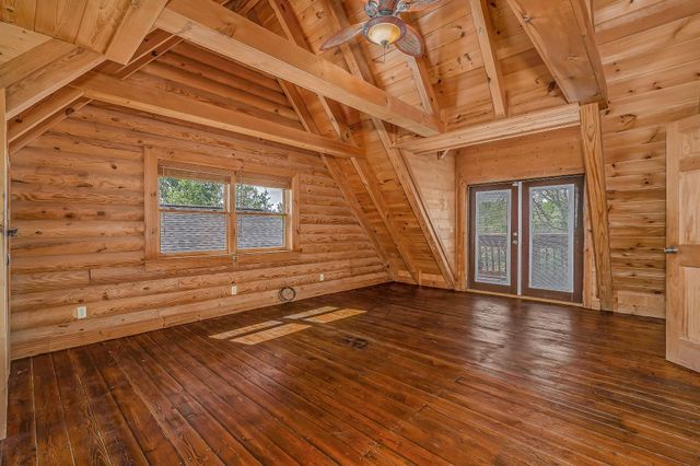 78 Emerald Pl, Monterey, TN 38574