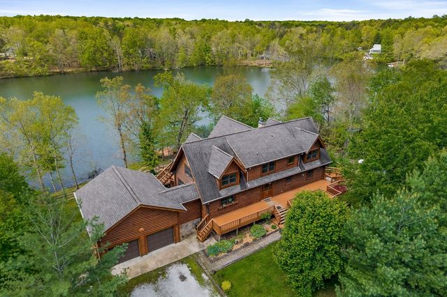 78 Emerald Pl, Monterey, TN 38574