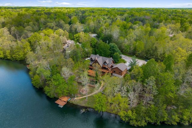 78 Emerald Pl, Monterey, TN 38574