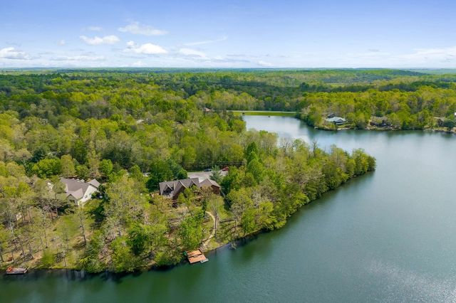 78 Emerald Pl, Monterey, TN 38574