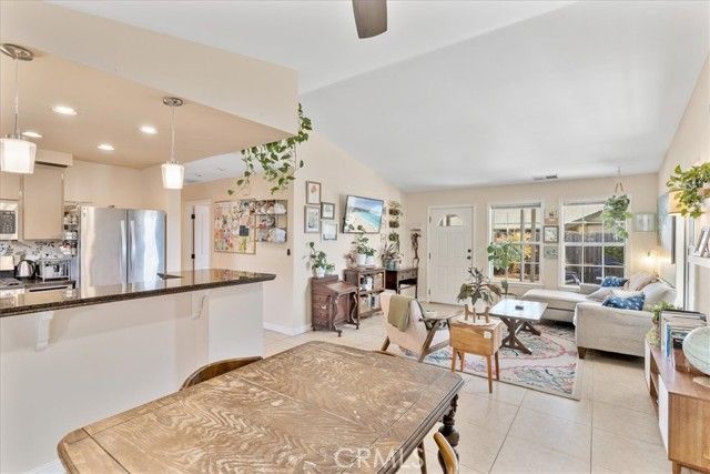 40 Julie Lane, Templeton, CA 93465