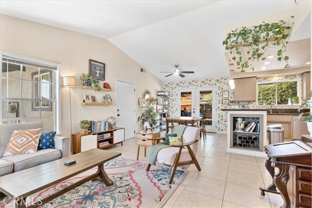 40 Julie Lane, Templeton, CA 93465