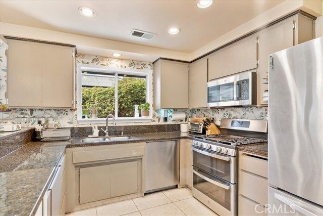 40 Julie Lane, Templeton, CA 93465