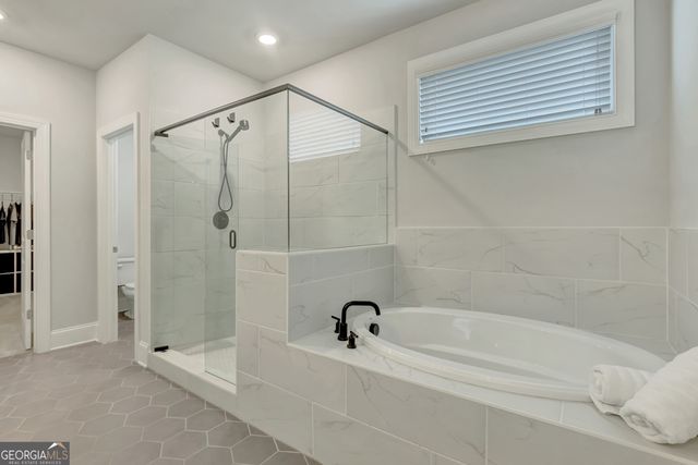 114 Vivian Lane, Peachtree City, GA 30269