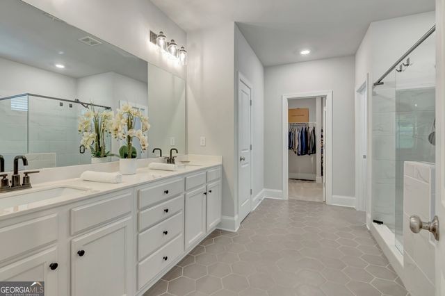 114 Vivian Lane, Peachtree City, GA 30269