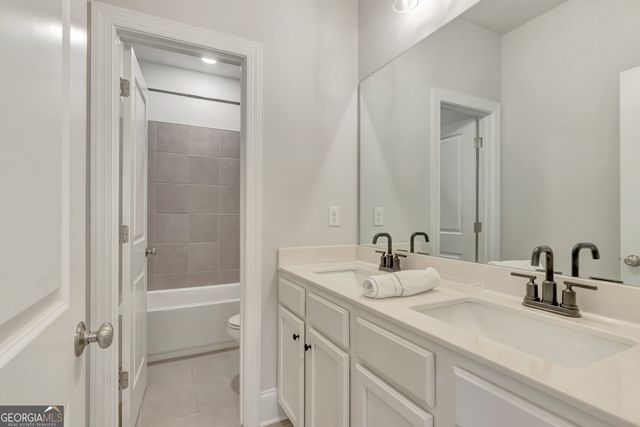 114 Vivian Lane, Peachtree City, GA 30269