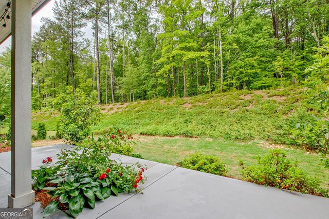 114 Vivian Lane, Peachtree City, GA 30269