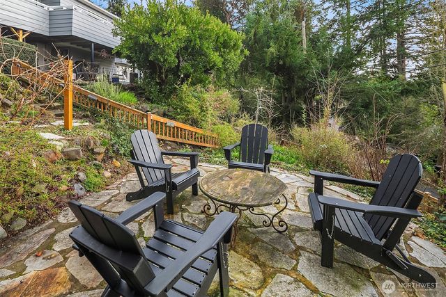 15828 25th Avenue SW, Burien, WA 98166