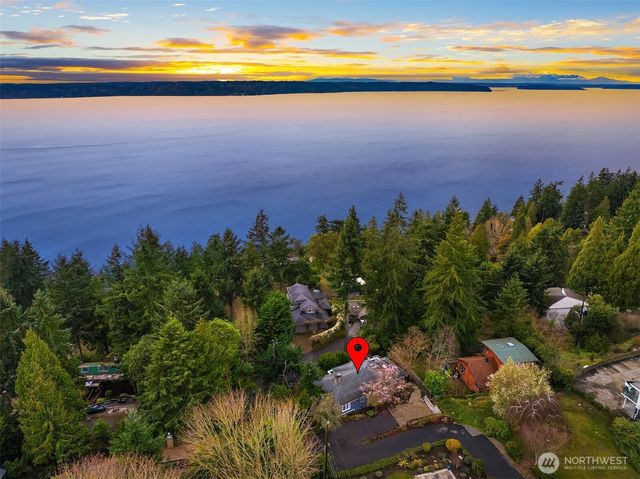 15828 25th Avenue SW, Burien, WA 98166