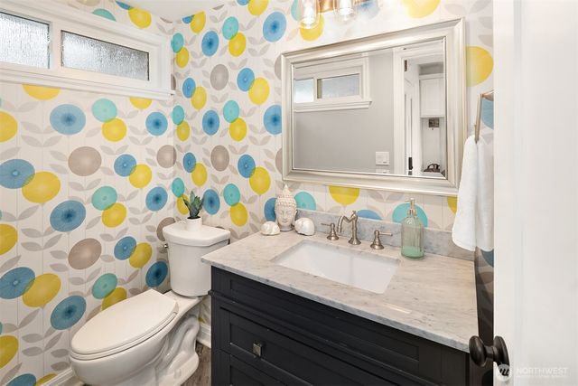 15828 25th Avenue SW, Burien, WA 98166