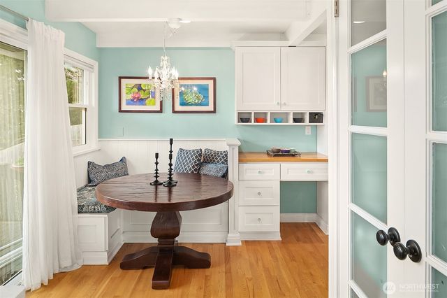 15828 25th Avenue SW, Burien, WA 98166