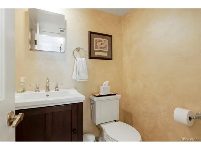7269 S Garland Ct, Littleton, CO 80128