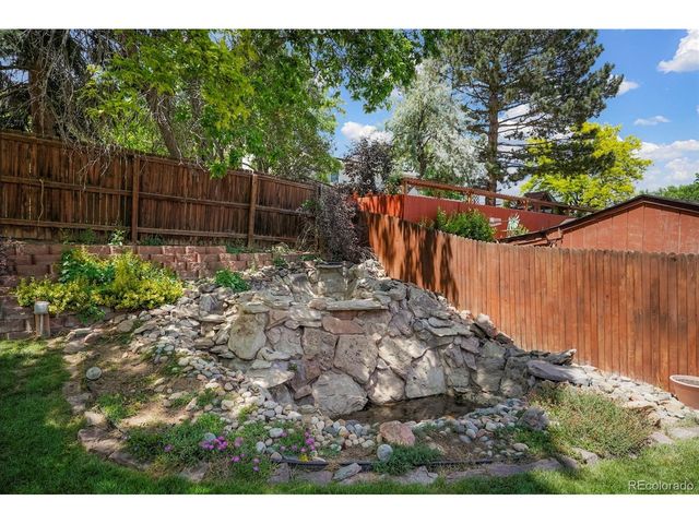 7269 S Garland Ct, Littleton, CO 80128