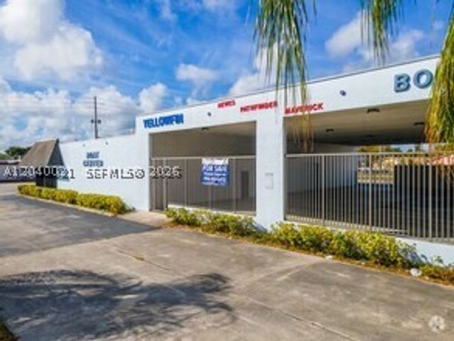 1771 S State Road 7, Fort Lauderdale, FL 33317