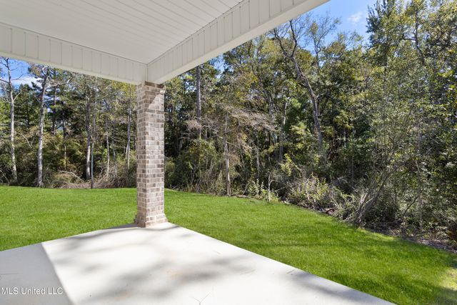 6305 Annie Cove, Ocean Springs, MS 39564
