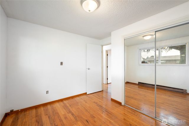 359 Douglas Street, Longview, WA 98632