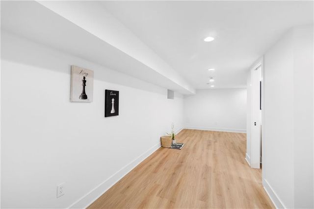 2019 Summit Street, Kansas City, MO 64108