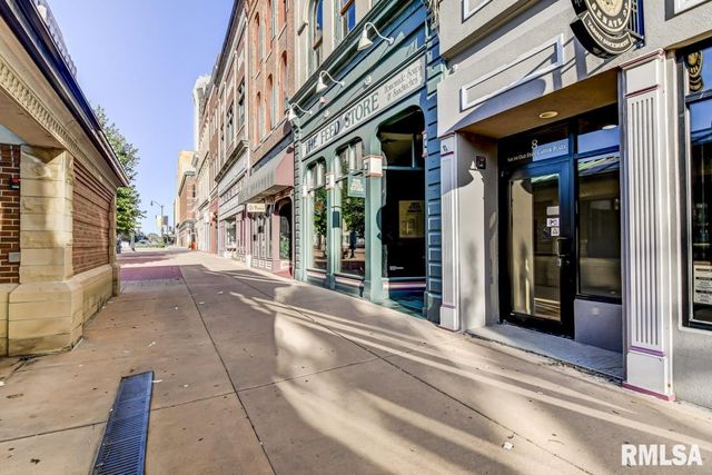 8 S Old State Capitol Plaza, Springfield, IL 62701