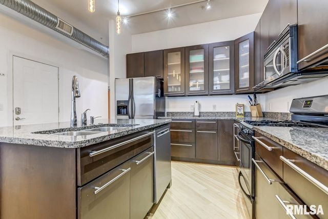 8 S Old State Capitol Plaza, Springfield, IL 62701