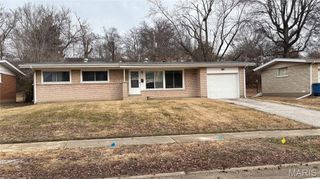 1523 Fir Drive, St Louis, MO 63136