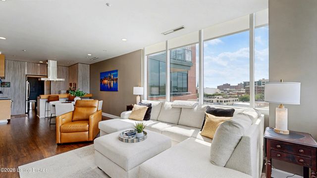 222 E Witherspoon St 605, Louisville, KY 40202