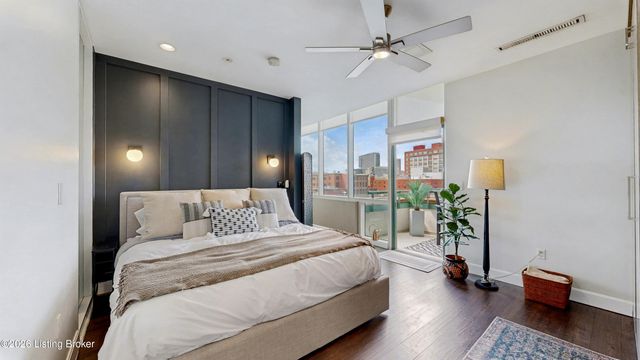 222 E Witherspoon St 605, Louisville, KY 40202