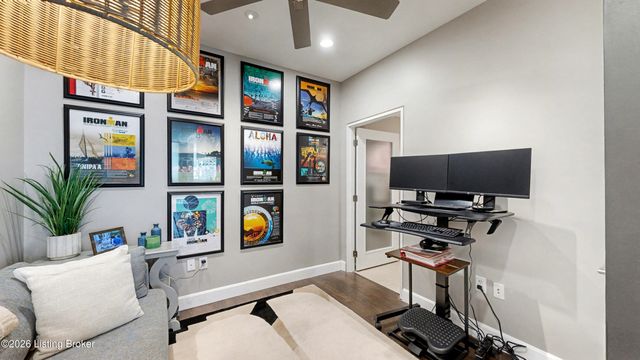 222 E Witherspoon St 605, Louisville, KY 40202