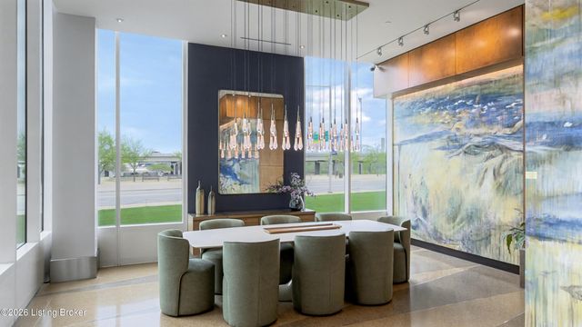 222 E Witherspoon St 605, Louisville, KY 40202