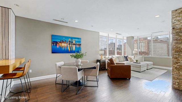 222 E Witherspoon St 605, Louisville, KY 40202