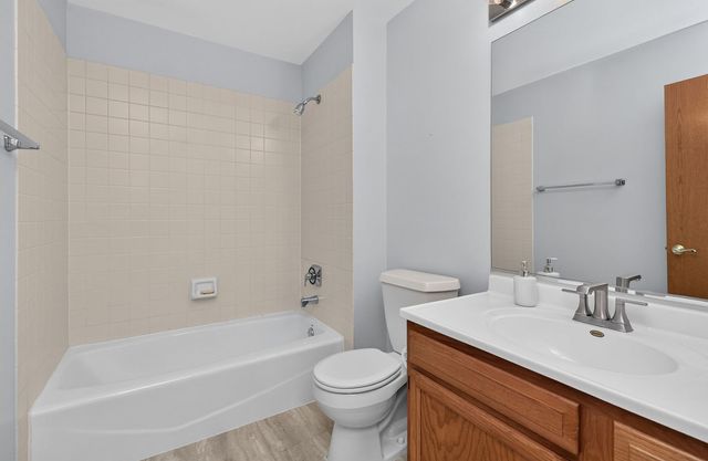 13328 Red Cedar Lane, Plainfield, IL 60544