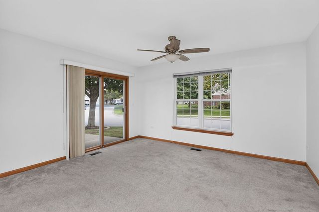 13328 Red Cedar Lane, Plainfield, IL 60544