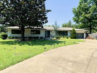 4051 E 46th Place, Tulsa, OK 74135